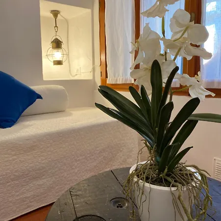 La Di - Art - Ac&wifi - Vernazzarentals Ferienhaus *