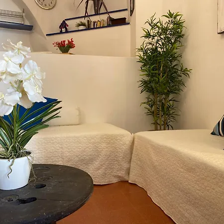 La Di - Art - Ac&wifi - Vernazzarentals